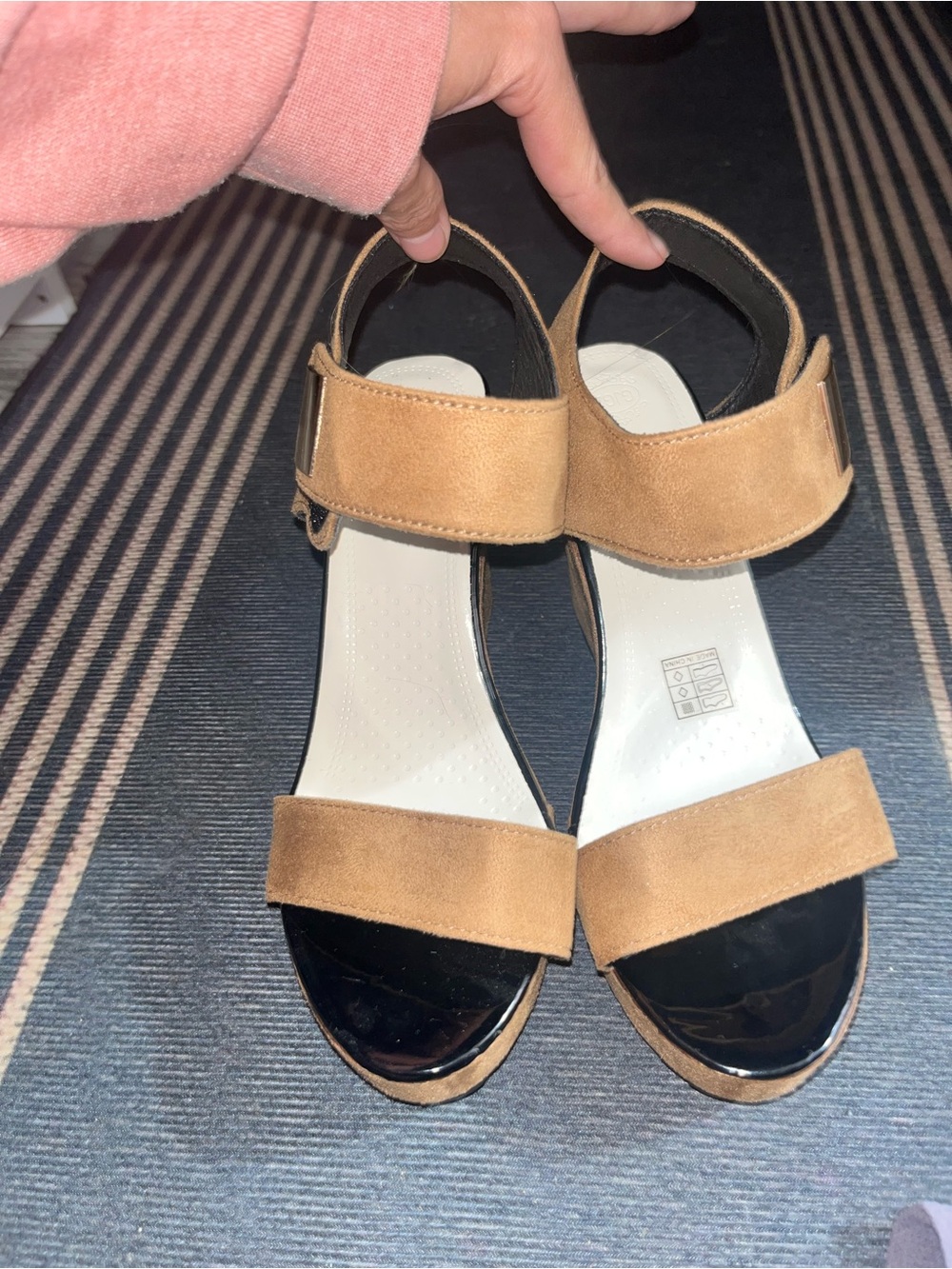 Tan Suede Open-Toe Women’s Sandals size 8